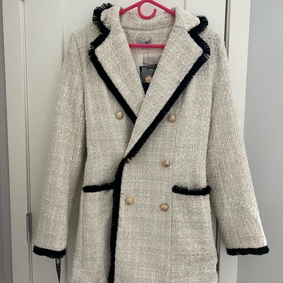 Fashion Nova Luxe collection Dress/coat - Picture 4 of 7